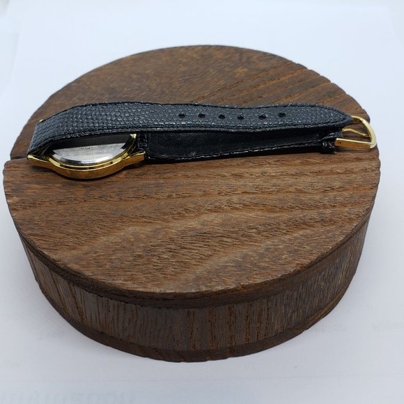 Genuine Leather Quartz Watch Diamond 12 Hour Mark - Picture 5 of 10